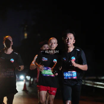 Runner Photo 3595801