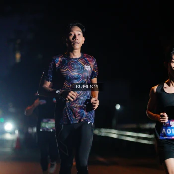 Runner Photo 3595874