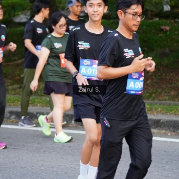 Runner Photo 3595919