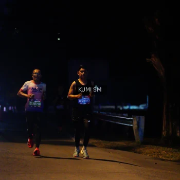 Runner Photo 3595977