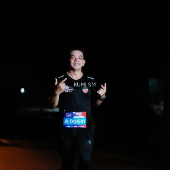 Runner Photo 3596004