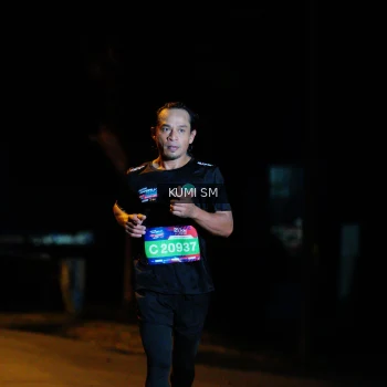 Runner Photo 3596018