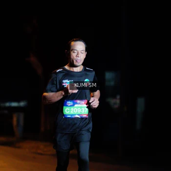 Runner Photo 3596034