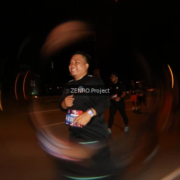 Runner Photo 3596046