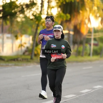 Runner Photo 3596075