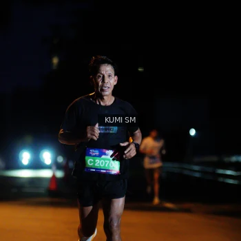 Runner Photo 3596103