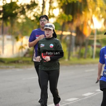 Runner Photo 3596105