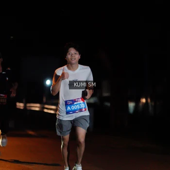 Runner Photo 3596122
