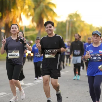 Runner Photo 3596133