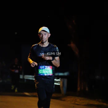 Runner Photo 3596191