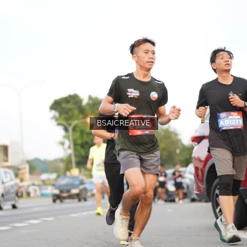 Runner Photo 3596195