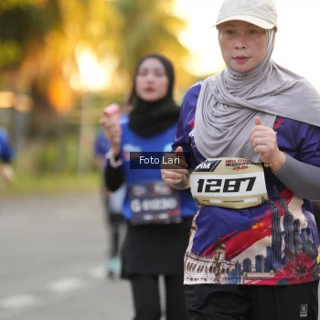 Runner Photo 3596218