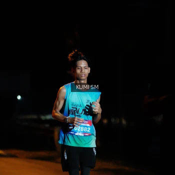 Runner Photo 3596275
