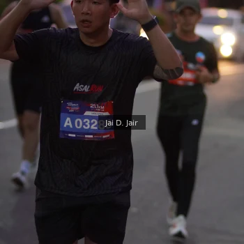 Runner Photo 3596372