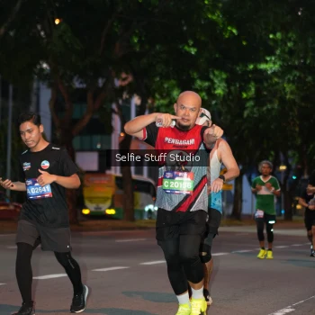 Runner Photo 3596410