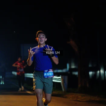 Runner Photo 3596473
