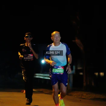Runner Photo 3596506
