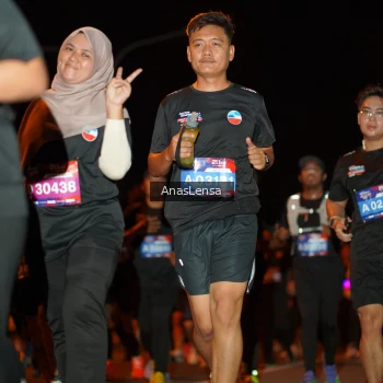 Runner Photo 3596531