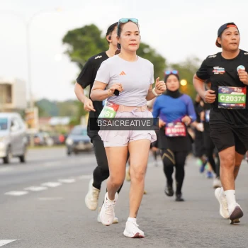 Runner Photo 3596570