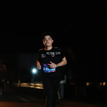 Runner Photo 3596631