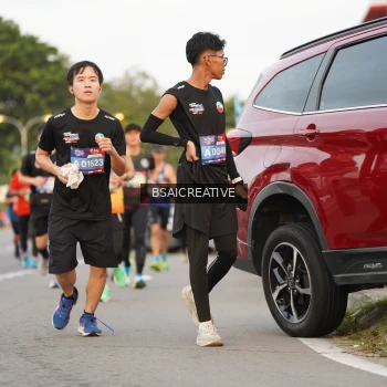 Runner Photo 3596646