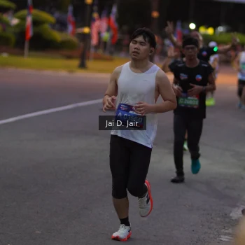 Runner Photo 3596683