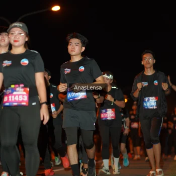 Runner Photo 3596693