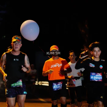 Runner Photo 3596702