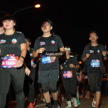 Runner Photo 3596721