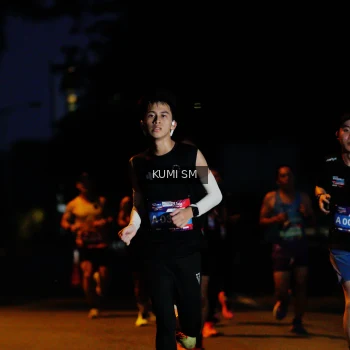 Runner Photo 3596745