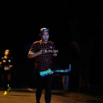 Runner Photo 3596771