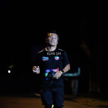 Runner Photo 3596793