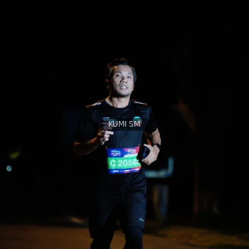 Runner Photo 3596797