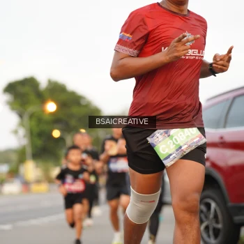 Runner Photo 3596819