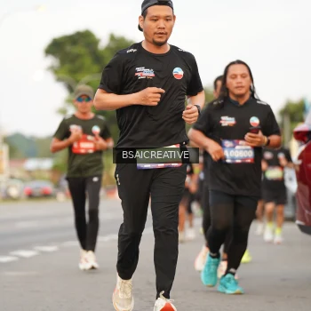 Runner Photo 3596918