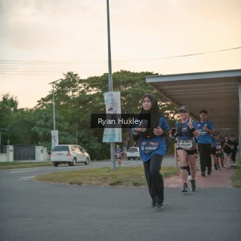 Runner Photo 3596943