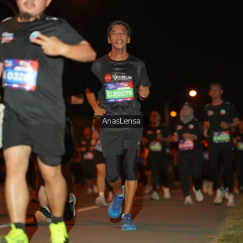 Runner Photo 3596978