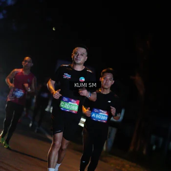 Runner Photo 3597374