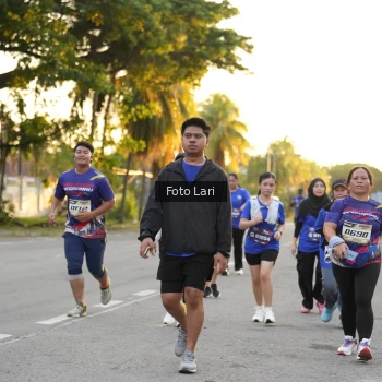Runner Photo 3597459