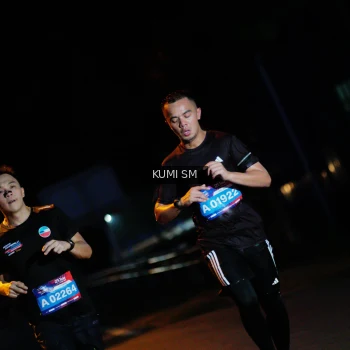 Runner Photo 3597565