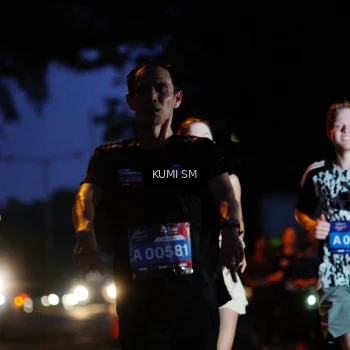 Runner Photo 3597615