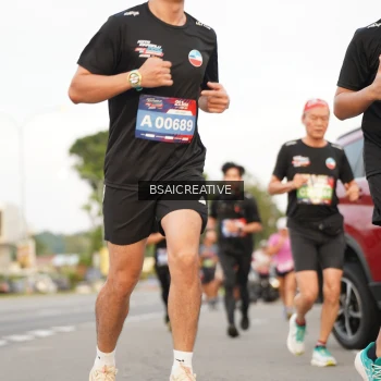 Runner Photo 3597705