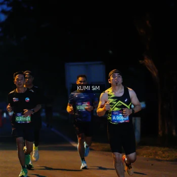 Runner Photo 3597735