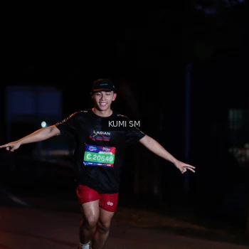 Runner Photo 3597773