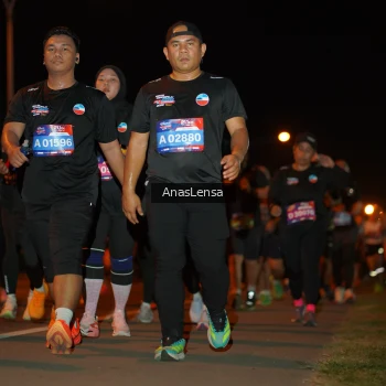 Runner Photo 3597870