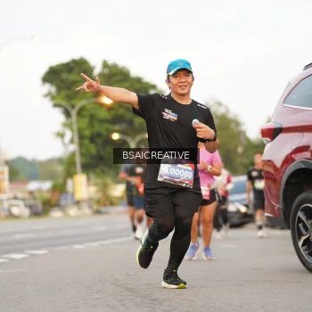 Runner Photo 3597909