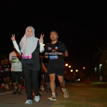 Runner Photo 3598705