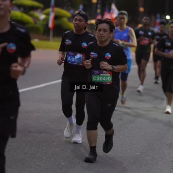 Runner Photo 3598710