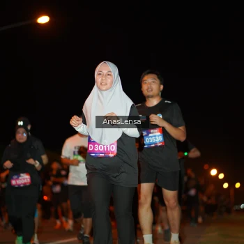 Runner Photo 3598750