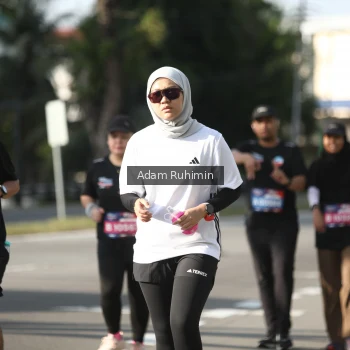 Runner Photo 3598759